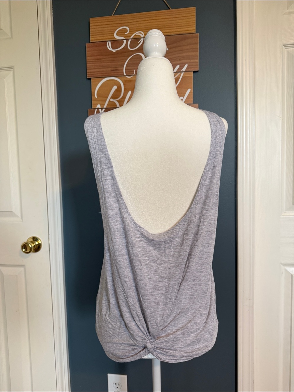 Ash Swirl Tank - Picture 4 of 5